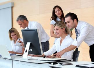 BONIFICACIONES A AUTÓNOMOS QUE MANTENGAN EMPLEO