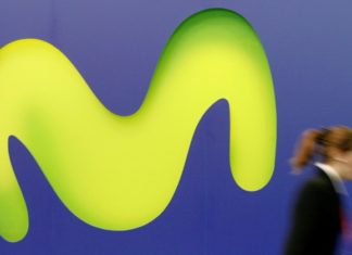 Movistar comenzará a cobrar más a sus clientes por el exceso en consumo de datos en el móvil