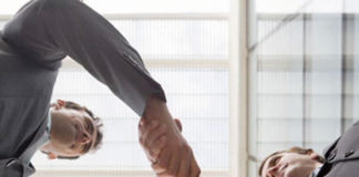 Saber acabar una conversación con elegancia