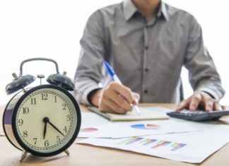 VIGILANCIA ESTRECHA A LAS PYMES POR LAS HORAS EXTRA