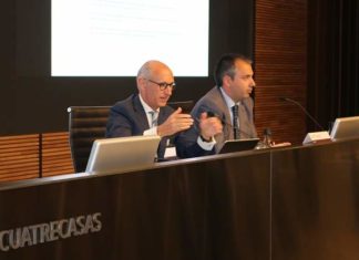 Los juristas reclamarán ya las multas por el registro horario en los puestos de trabajo