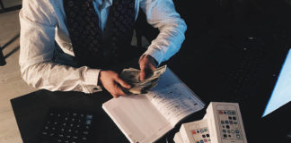 Quien se merece un aumento. A qué empleado debes subir el sueldo