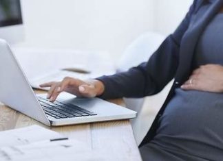 El Tribunal Supremo zanja la polémica de las prestaciones por maternidad y sentencia que quedarán exentas en el IRPF